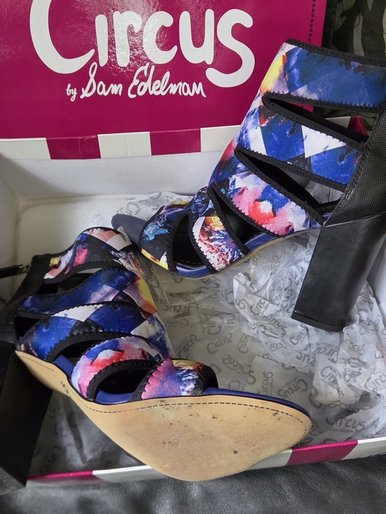 Circus by Sam Edelman Shoes - Circus by Sam Edelman Multicolor Strappy Block Heel Sandals Sz8.5